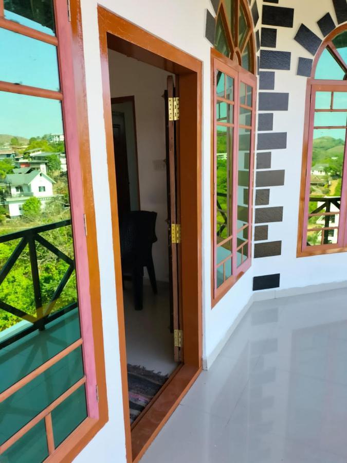 Star Holidays Vagamon Bagian luar foto