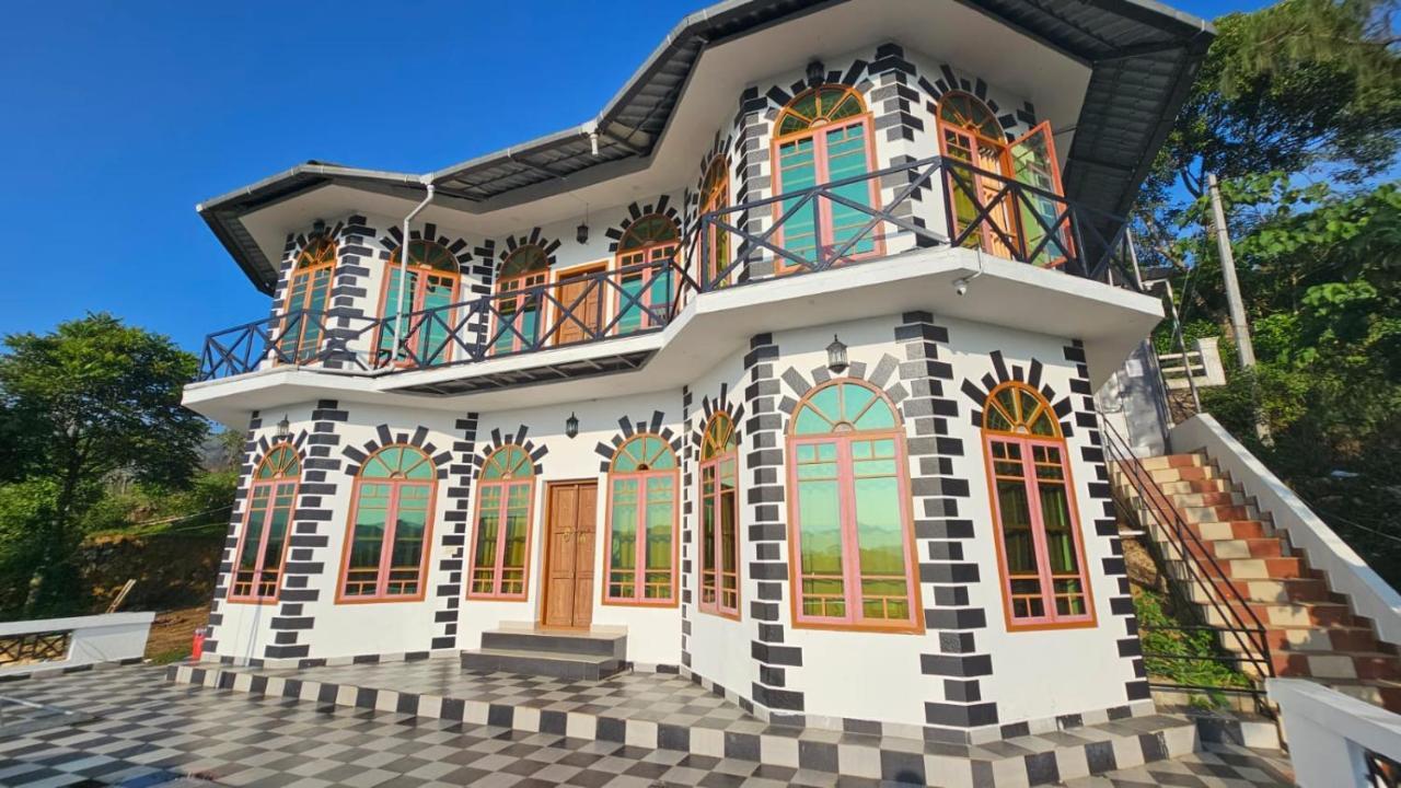Star Holidays Vagamon Bagian luar foto